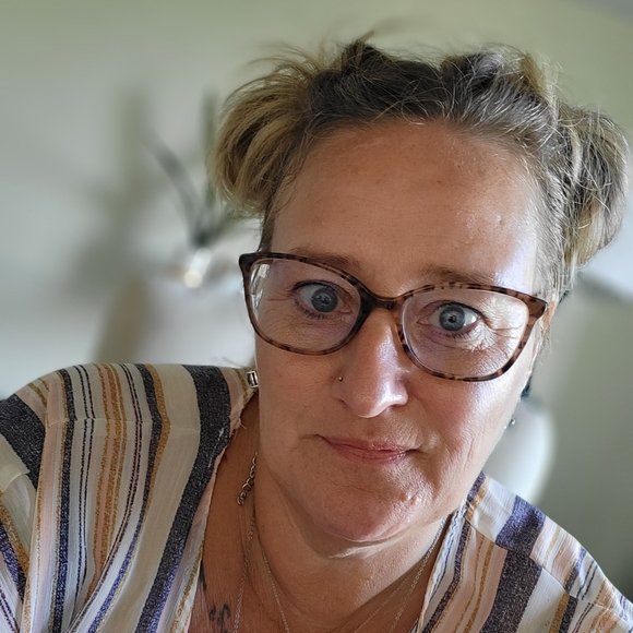 Meet your Posher, Jacqueline - Picture 4 of 4